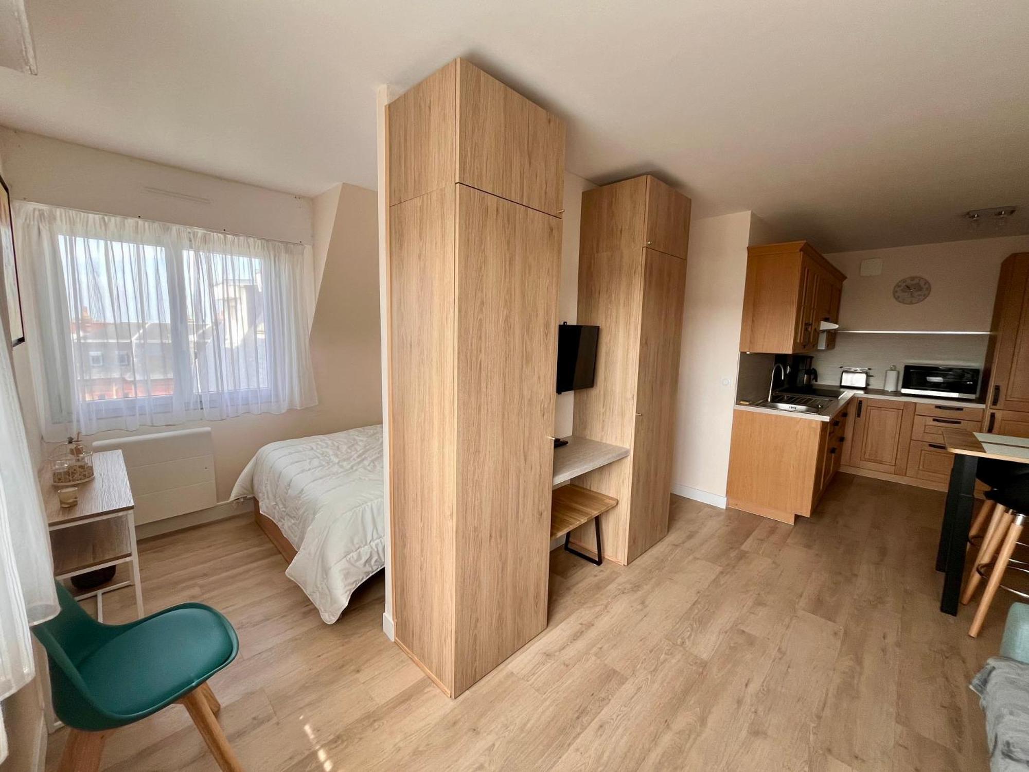Appartement Bord De Mer Houlgate Exterior photo
